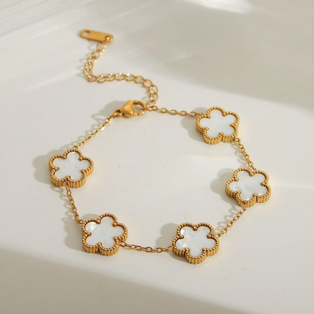 Clover Leaf Chain Bracelet