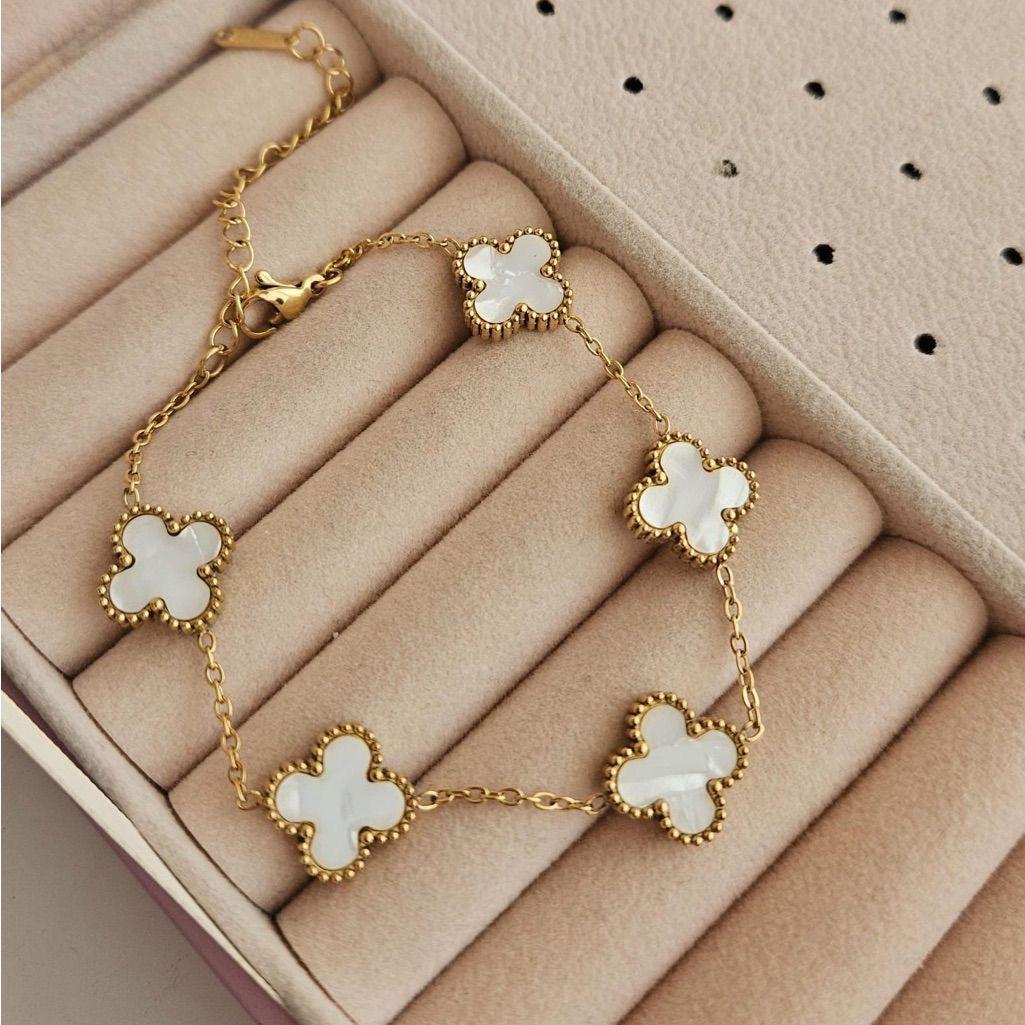 Clover Leaf Chain Bracelet