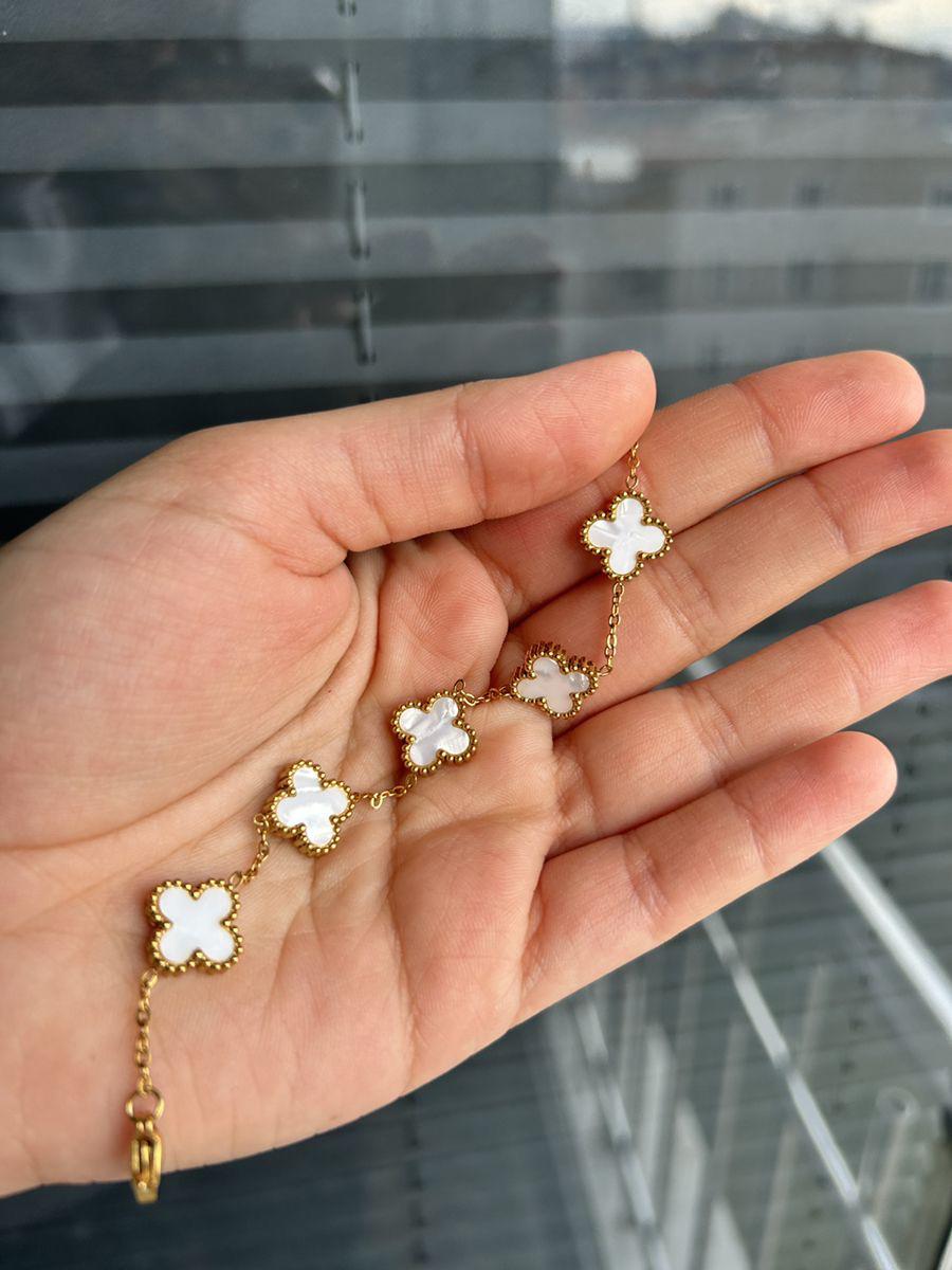 Clover Leaf Chain Bracelet