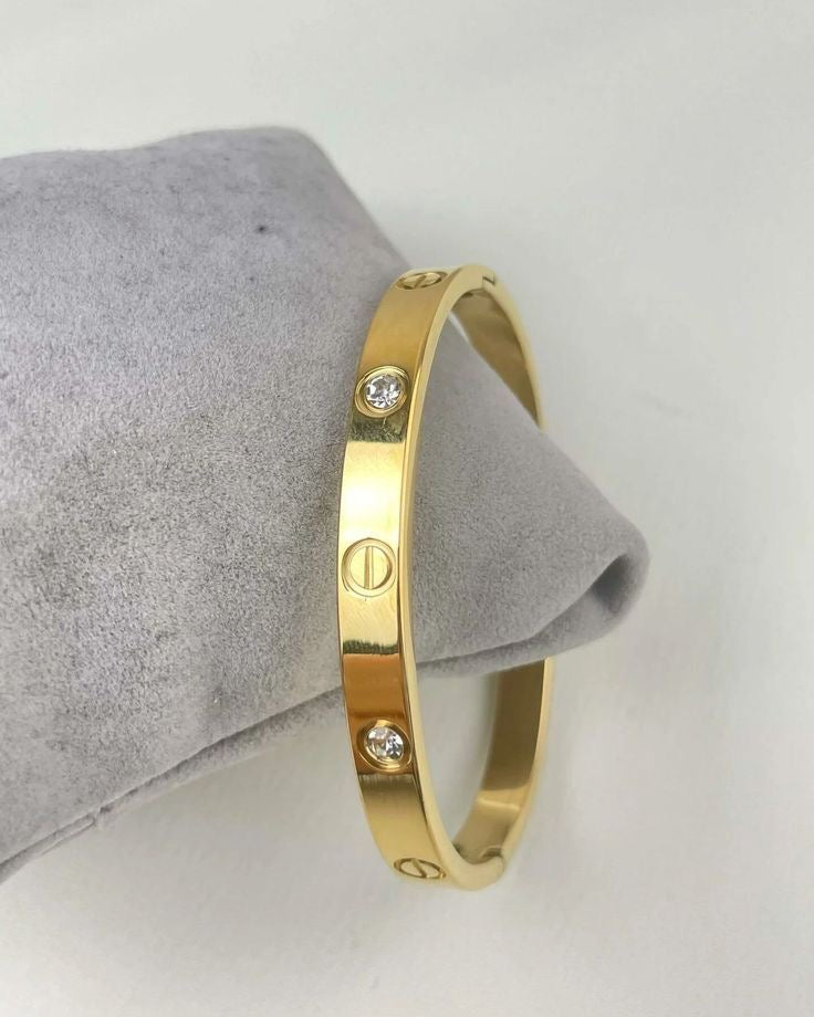 Gold Plated Screw Design Bracelet